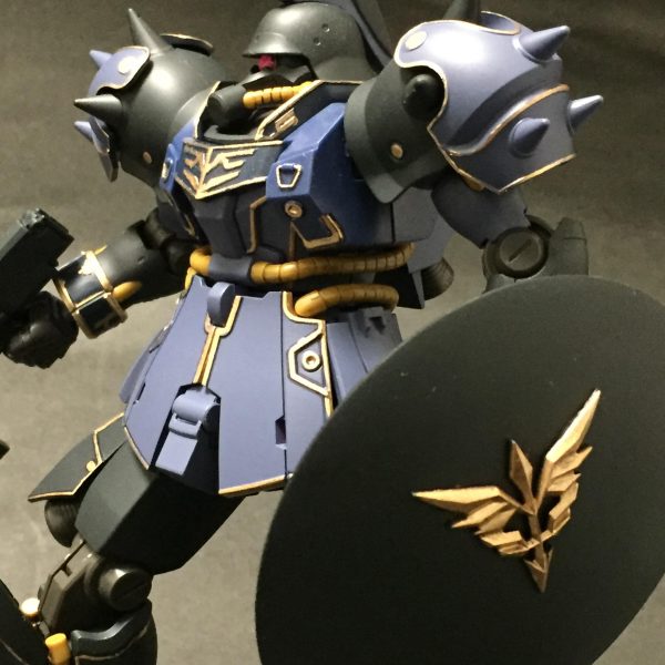 式典用ギラ・ズール