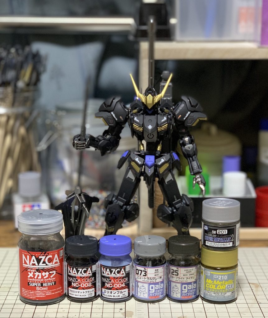 塗料です。

フレームはメカサフスーパーヘビー、外装はフロストマットブラックをメインにしミリオンブルーとブルーゴールドを差し色に使いました！


ご覧いただきありがとうございました( •̀ᴗ•́ )/