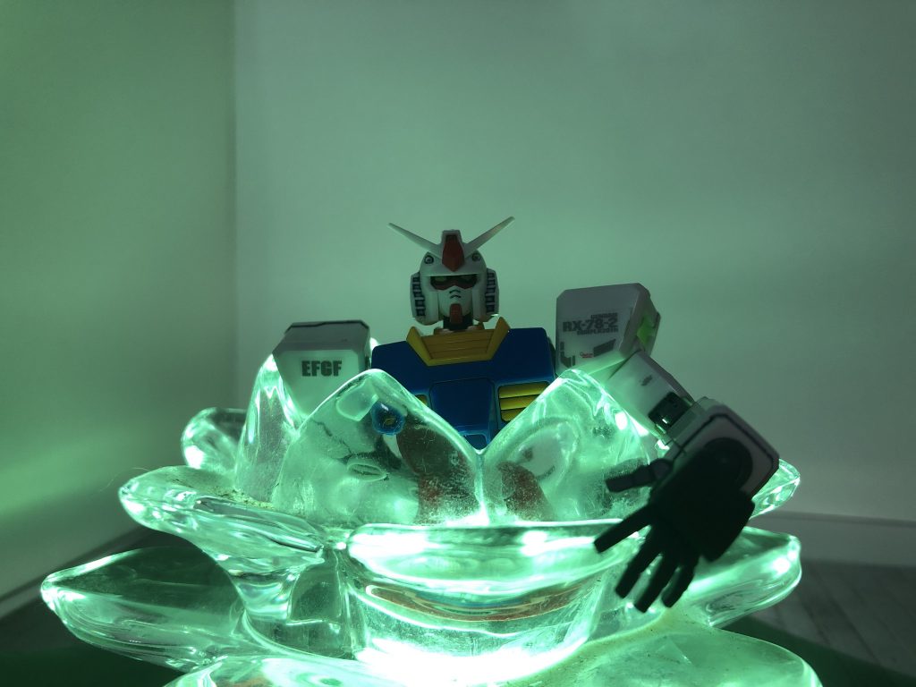 悟りつつガンダム–2枚目/制作者：石の湯