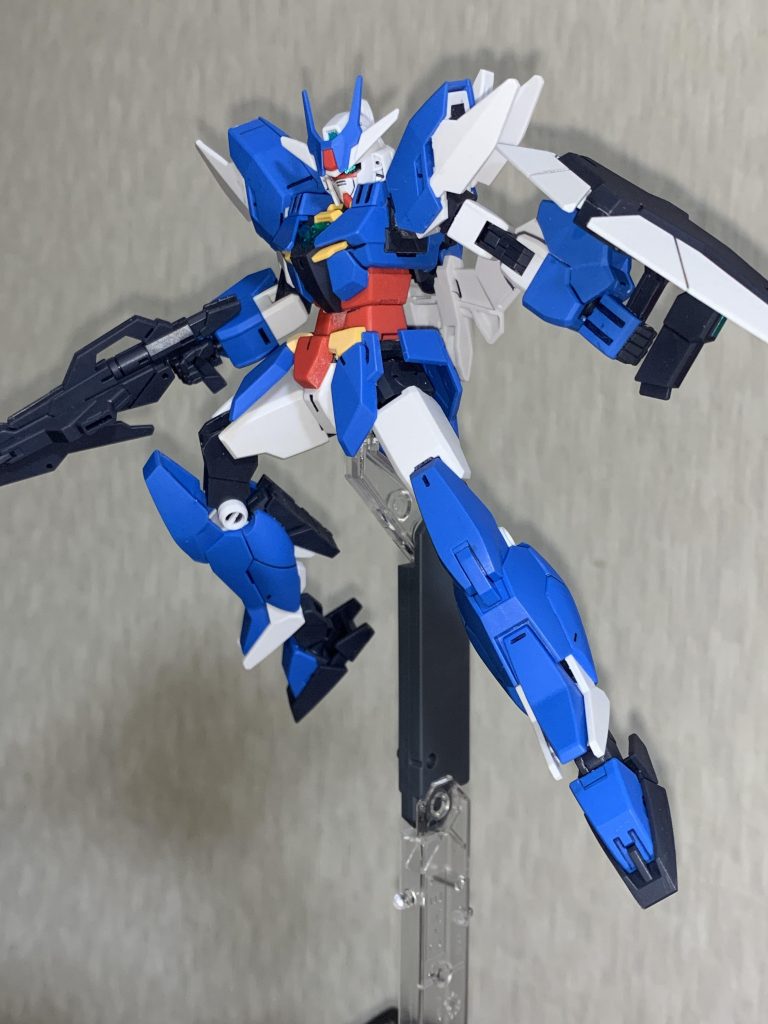 コアチェンジ、ドッキングゴー
アースリィガンダム
コアガンダムから稼働範囲が少し狭まるけどかっこいいから許しちゃう、あると思います。