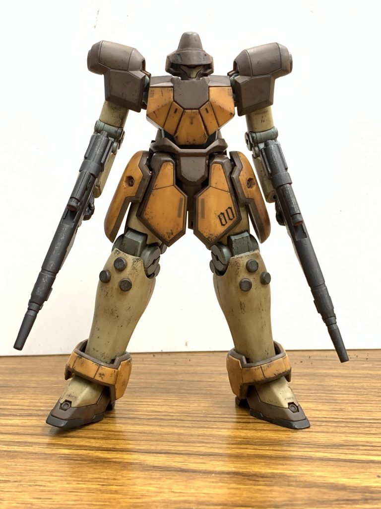 ウォッシング後、黒鉄色でスポンジポンポン、リアルタッチマーカー、ウェザリングマスター→最後に艶消しトップコートで完成です⭐️