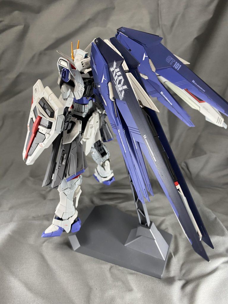 MGフリーダムガンダムver.2.0–3枚目/制作者：@syun1y