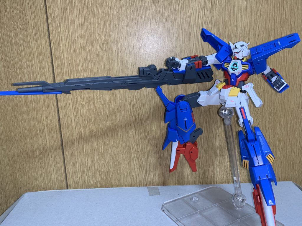 武装はハイパーロングライフルとビームサーベルのみ。だけどフリットなら火力ぼんぼんでどうにかやってくれそう...。