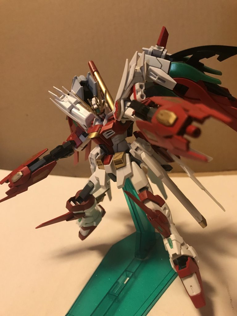 バックラーバスターライフル
バックラービットとショートビームライフルを連結される事によって威力を上昇させる事が出来る
威力的にはツインバスターライフルと同じぐらいの威力になる