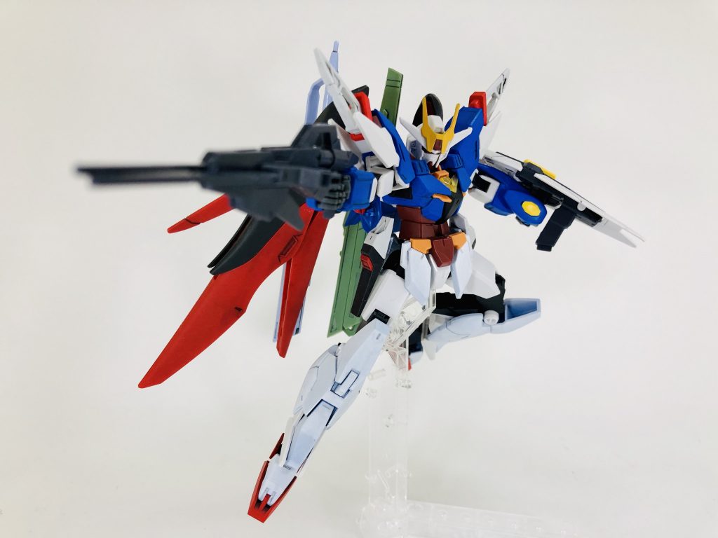 ライフルはアースリィそのまま
シールドはアースリィの追加パーツにデスティニーのシールドの黄色のパーツを追加してそれっぽくしました。