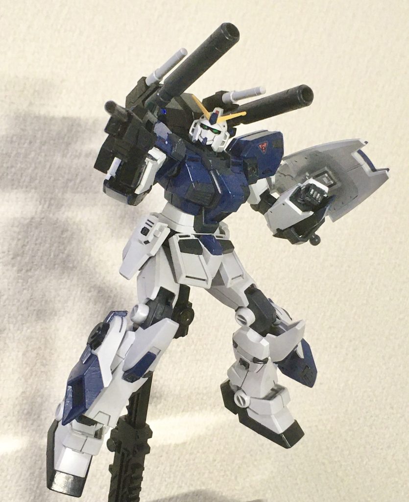 最新の可動関節なので細かいポージングが決まります。