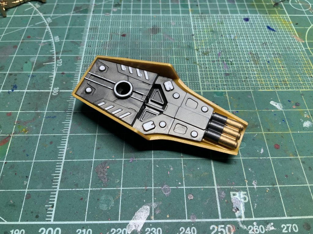 まあ、色々塗り分けもしましたが筆塗りだから結構楽かな⋯