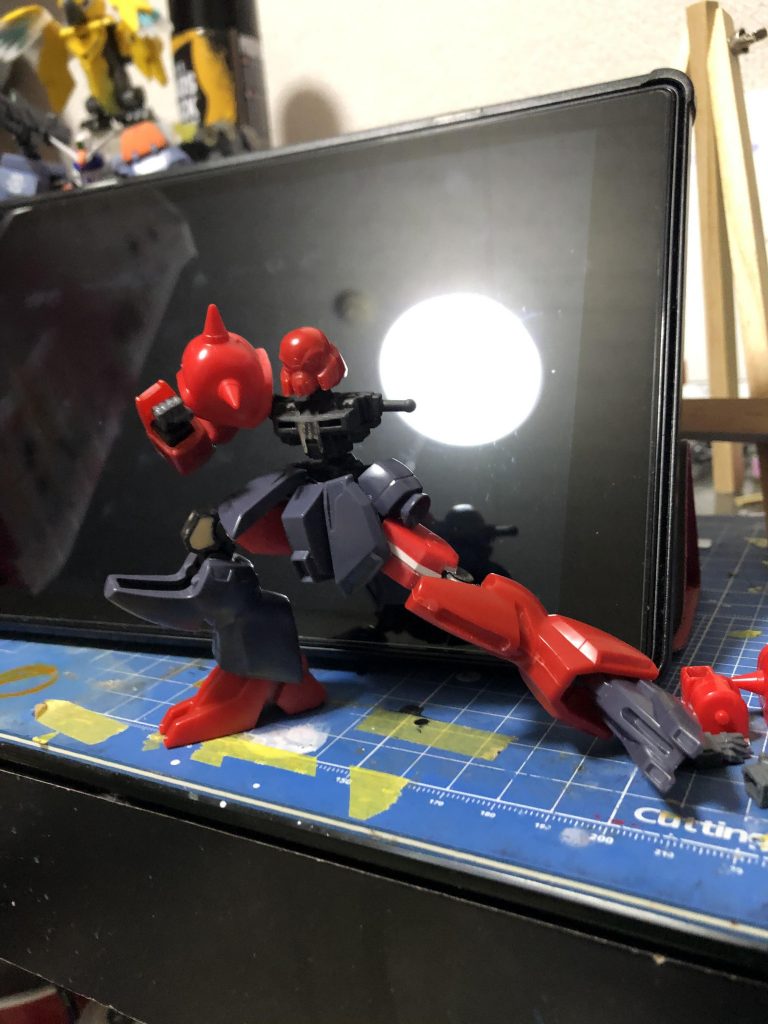 腕、脚はここまで動きます。