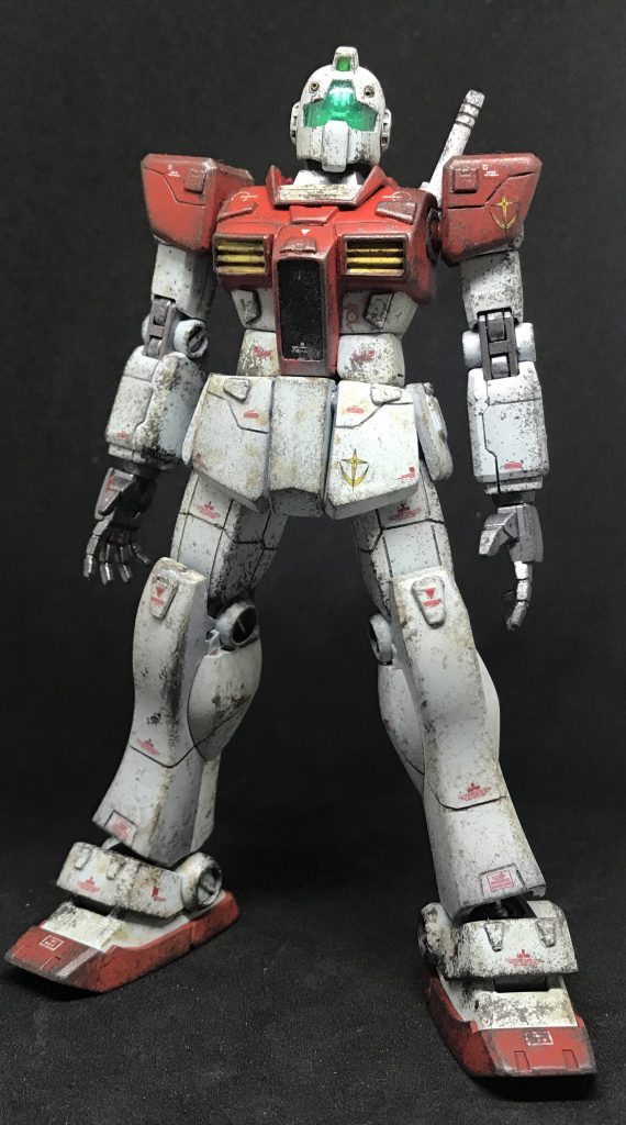 頭部、胴体、脚部はジムⅡ、腕部はリバイブガンダム、ランドセルはFGガンダムを使用。