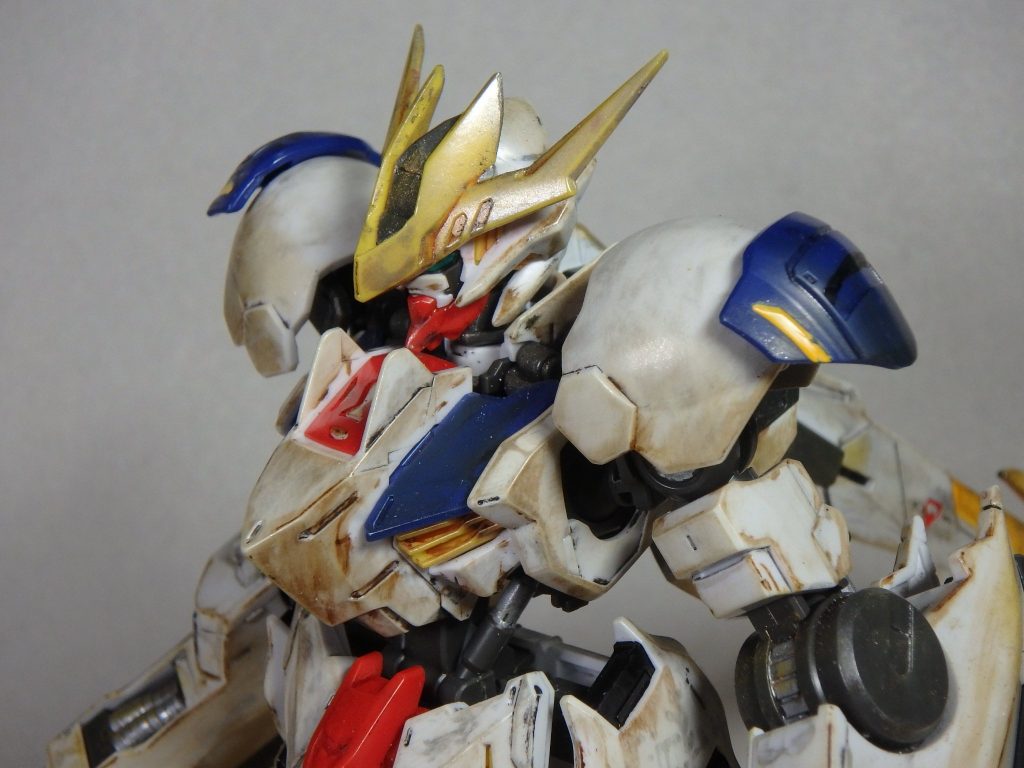 ウェザリング後
ウェザリングマスターのシルバーを薄くのせると金属光沢の様になり、
ぐっとカッコ良くなった気がします。(アンテナ部分等)
短い製作時間と少ない道具の割に、予想以上に仕上がったと思います。
最後まで見て頂いた方、ありがとうございました。
汚しのアドバイス等あれば、コメント頂けると嬉しいです!