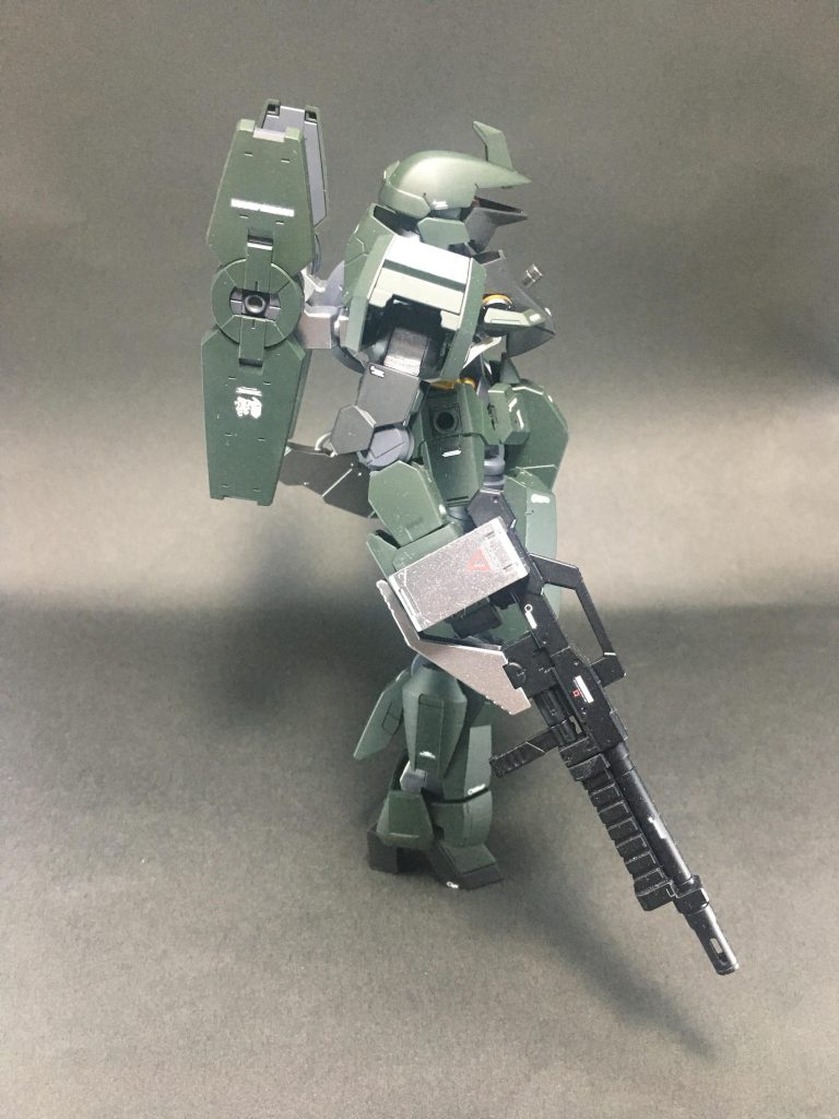 1/100 グレイズ–3枚目/制作者：七草