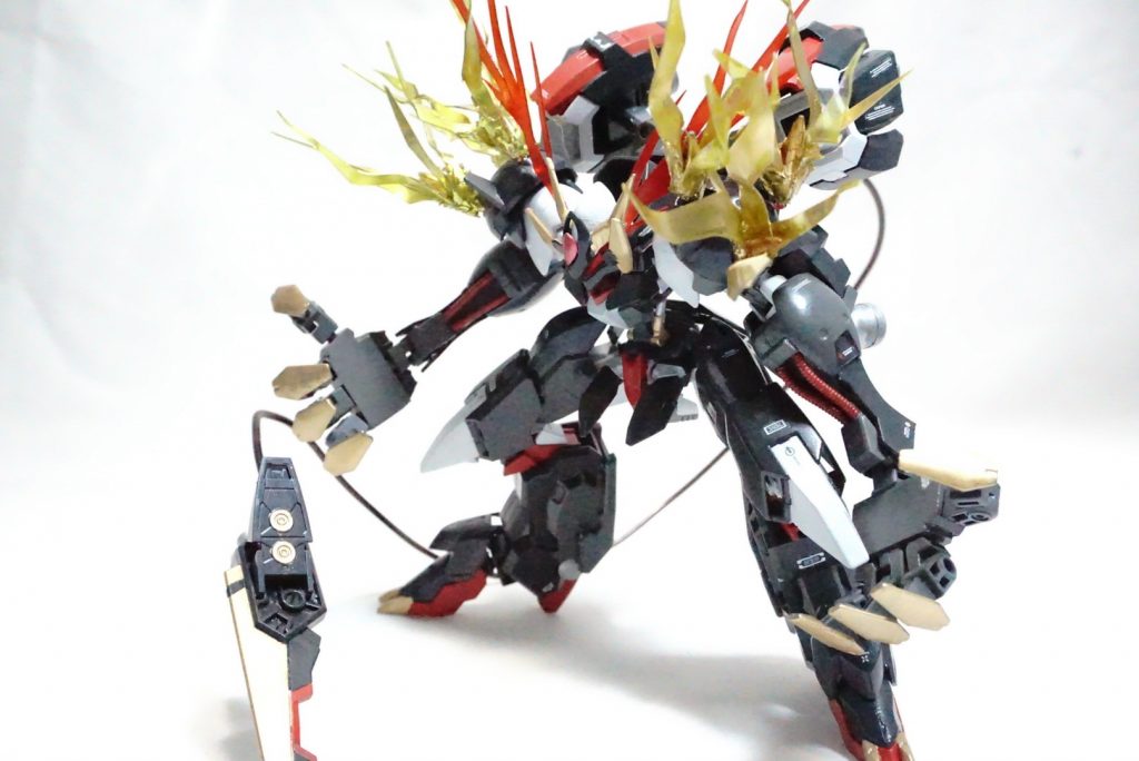 そして皆大好きリミッター解除
肩からエフェクトバリバリな感じにしました