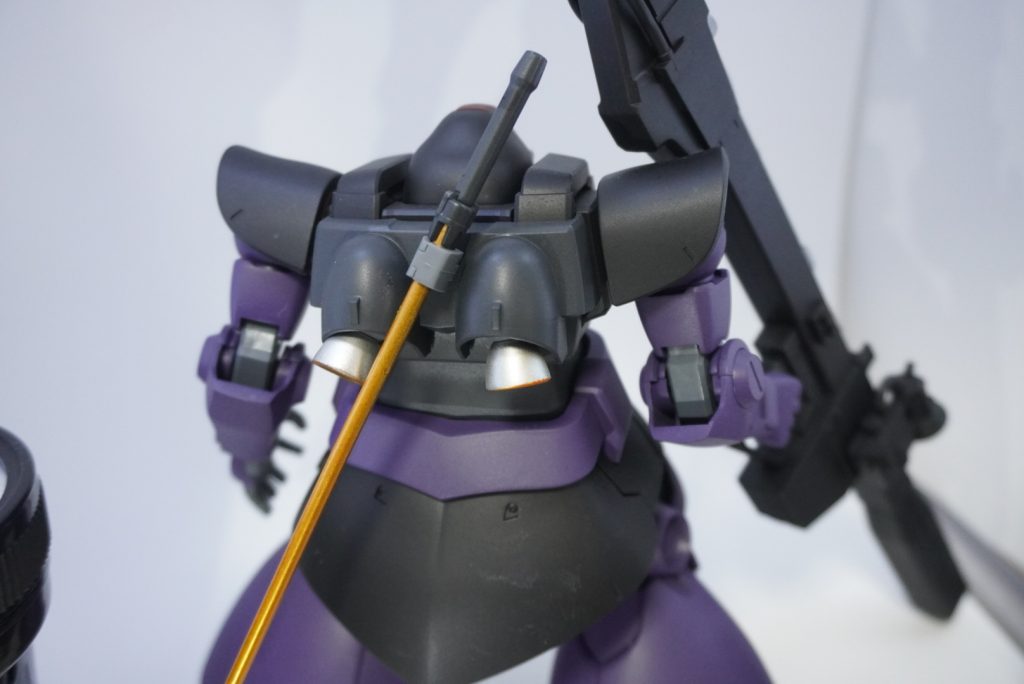 サーベル、バーニア？をメタリック塗装