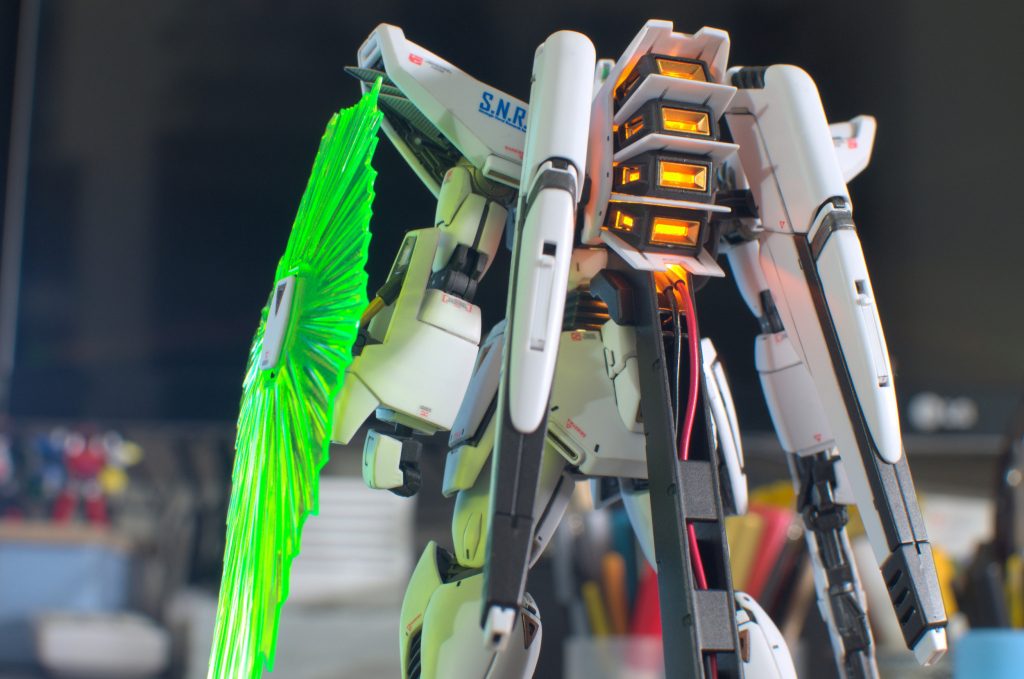 背面はこんな感じ。