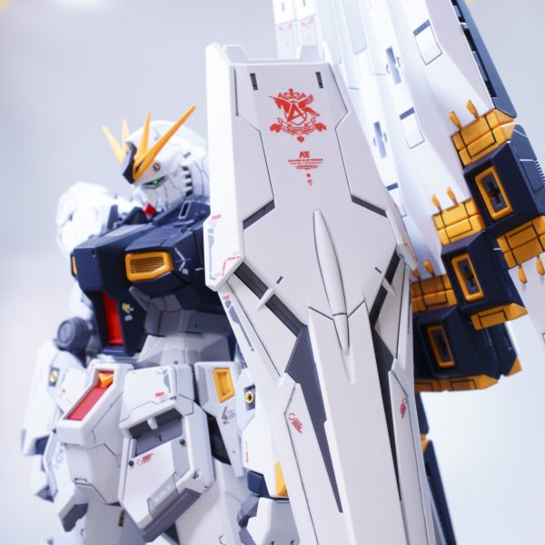 RG　νガンダム