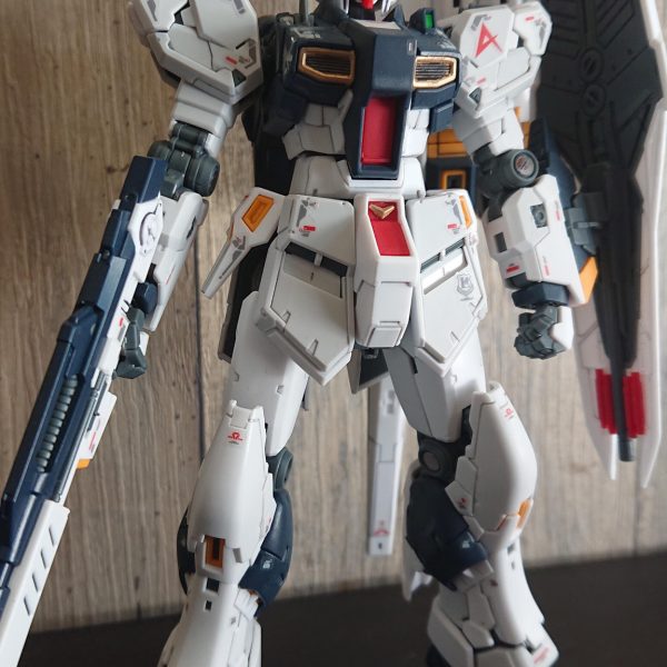 ν ガンダム(5作目)