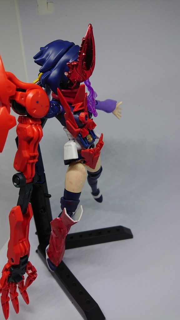 一応お腹にチェストブレイクのメガソニック砲もありますが、ほぼオマケ状態ですね…