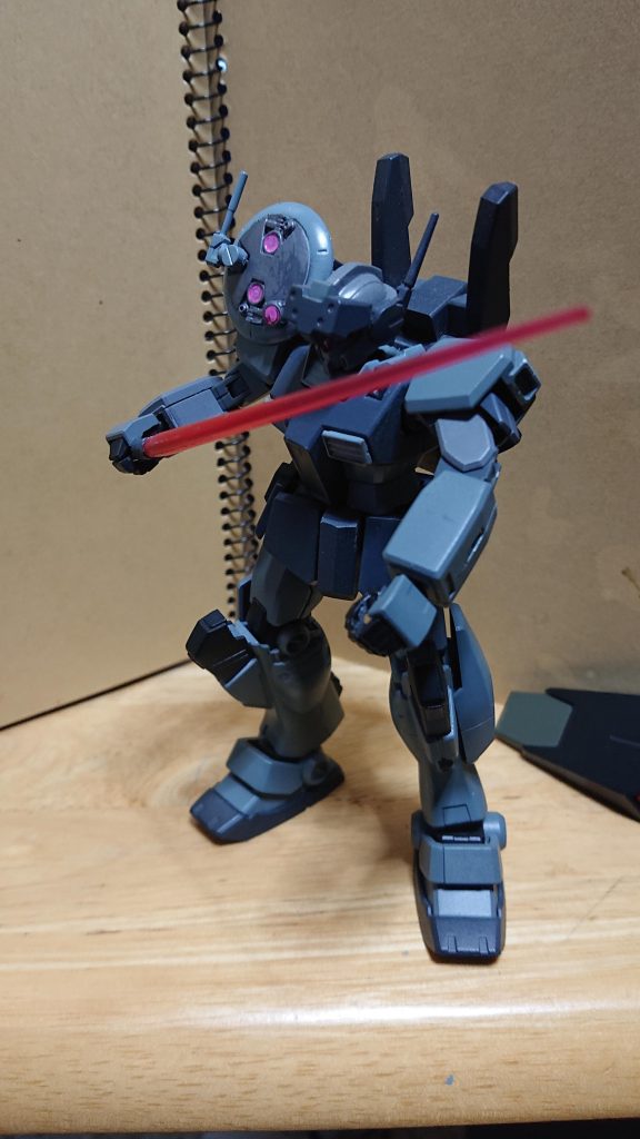 ビームサーベル装備