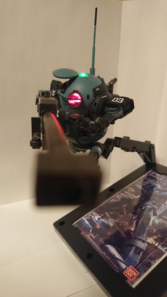 ただ赤いスコープ部分は指紋だらけで曇ってます！