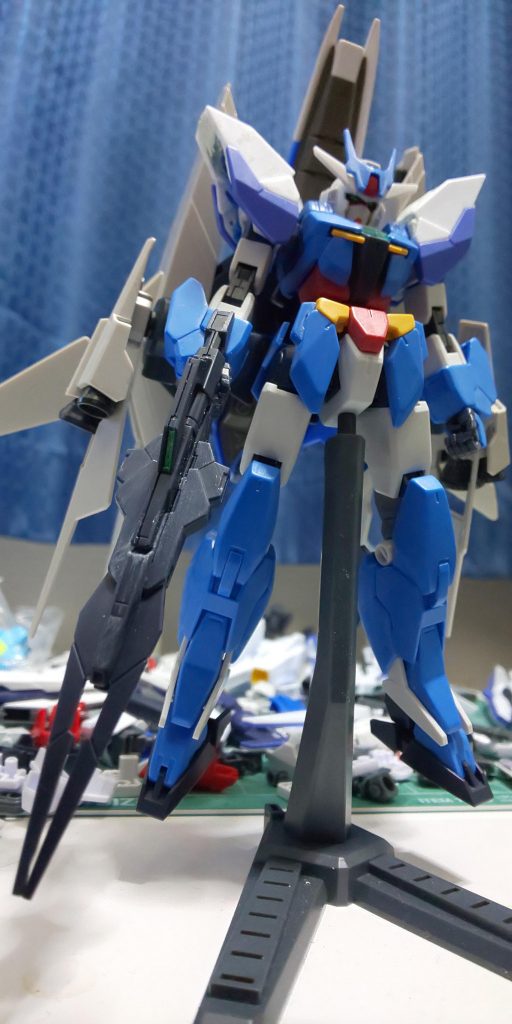 次にリゼルディフェンサーのパーツを使いハイニューブレイブのシールドも