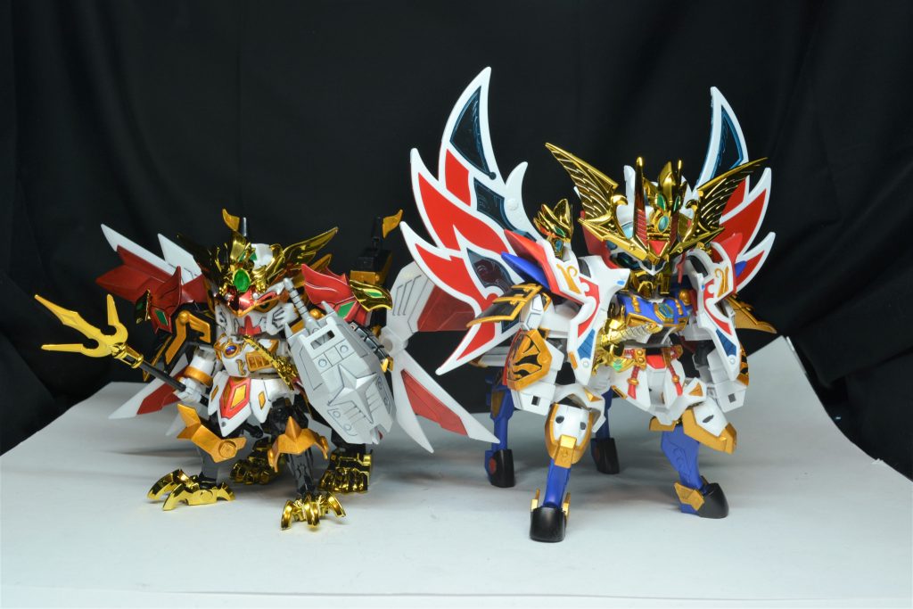 ## 真駆参大将軍と

プレバン限定だからなのか新世大将軍の方がボリュームがある気がする。