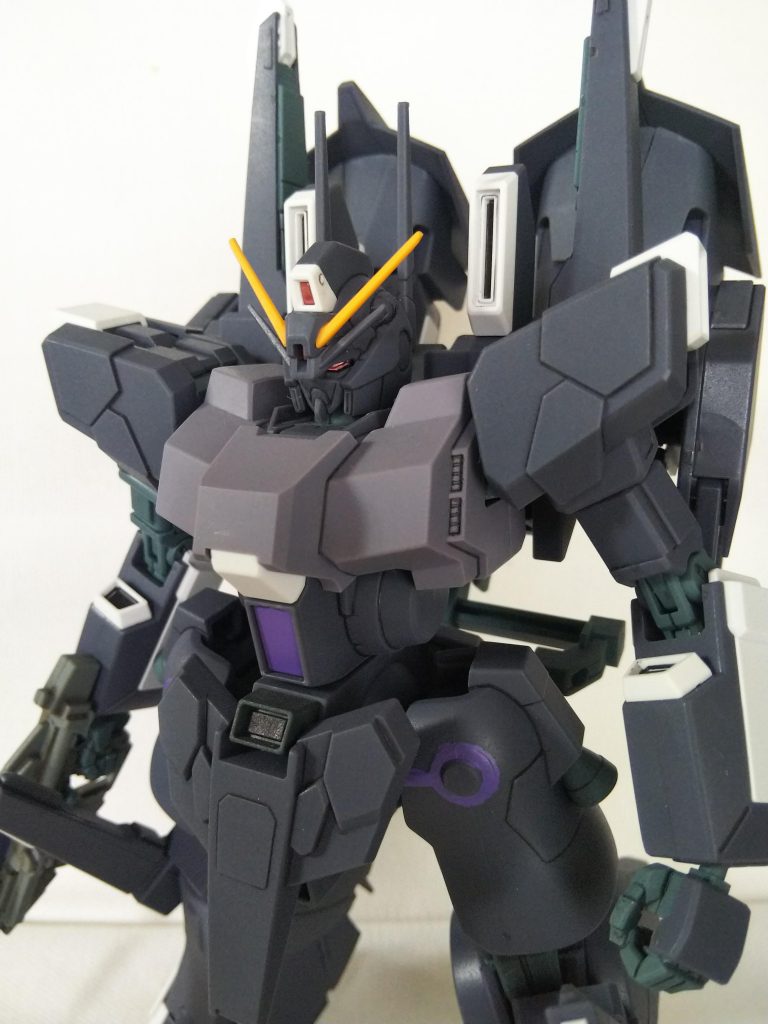 アンテナは細長いので安全フラッグの切除が大変でした