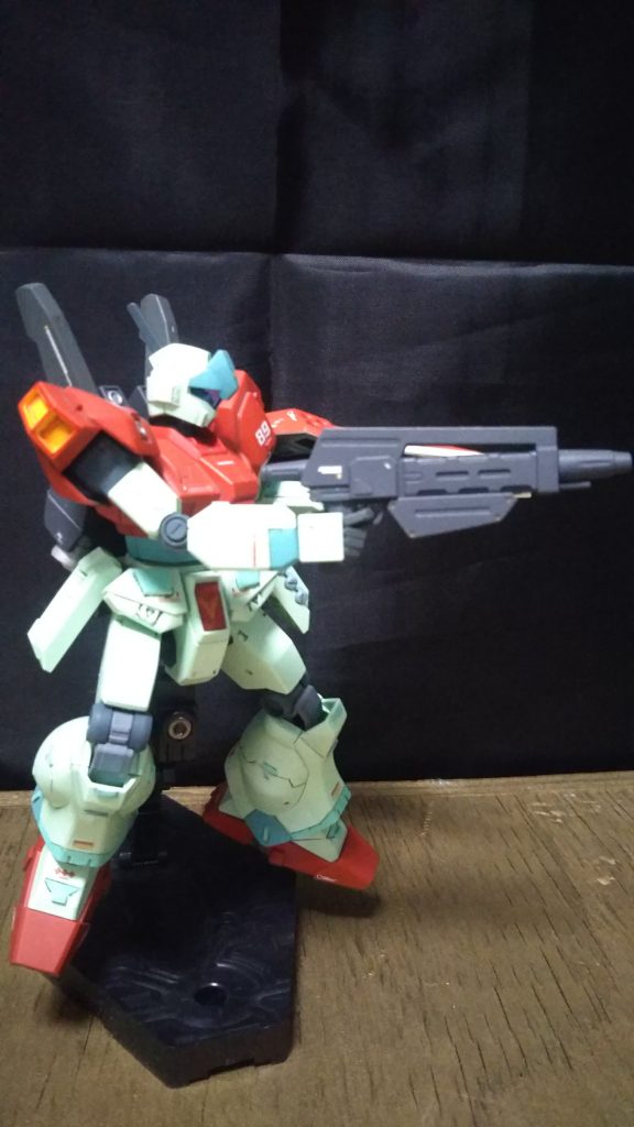 右より。スジボリ基準で色を塗り分け。