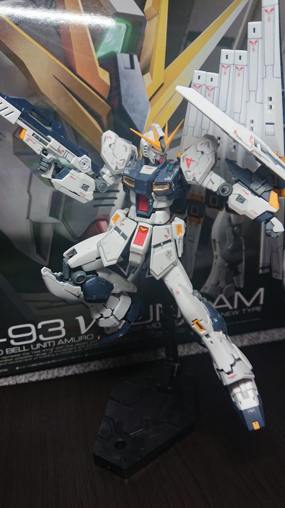 ν ガンダム(5作目)–2枚目/制作者：hIrokI