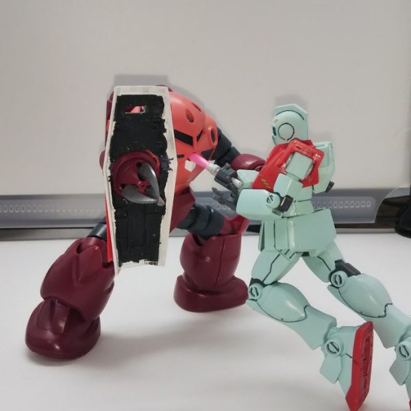 ジャブローに（シャアが）散る