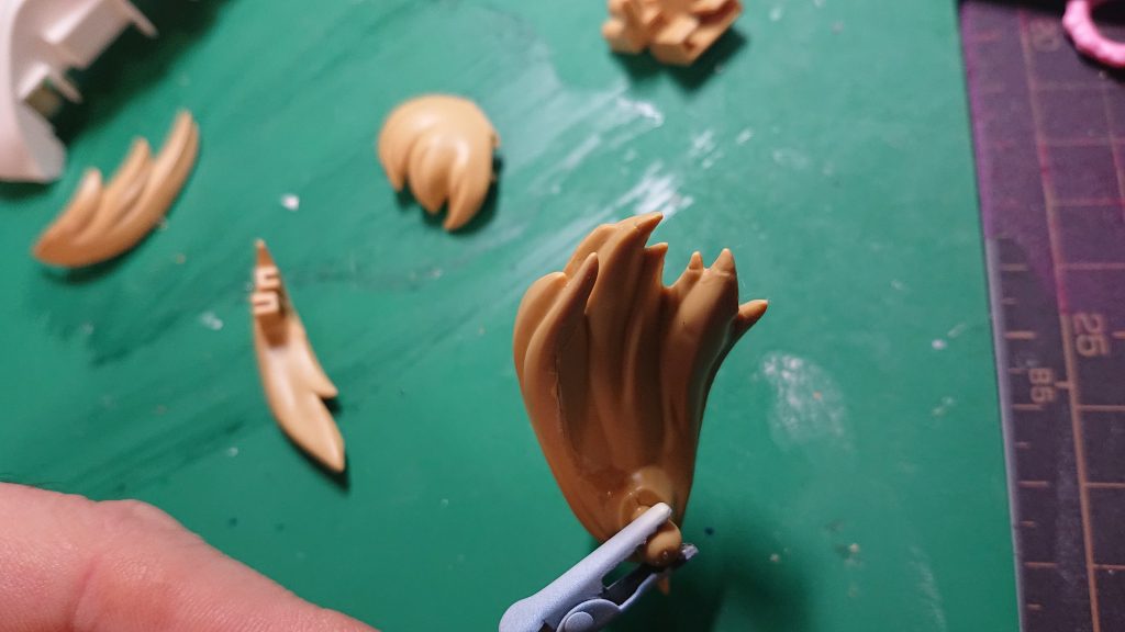 髪の毛は合わせ目多くて困る(  ；∀；)