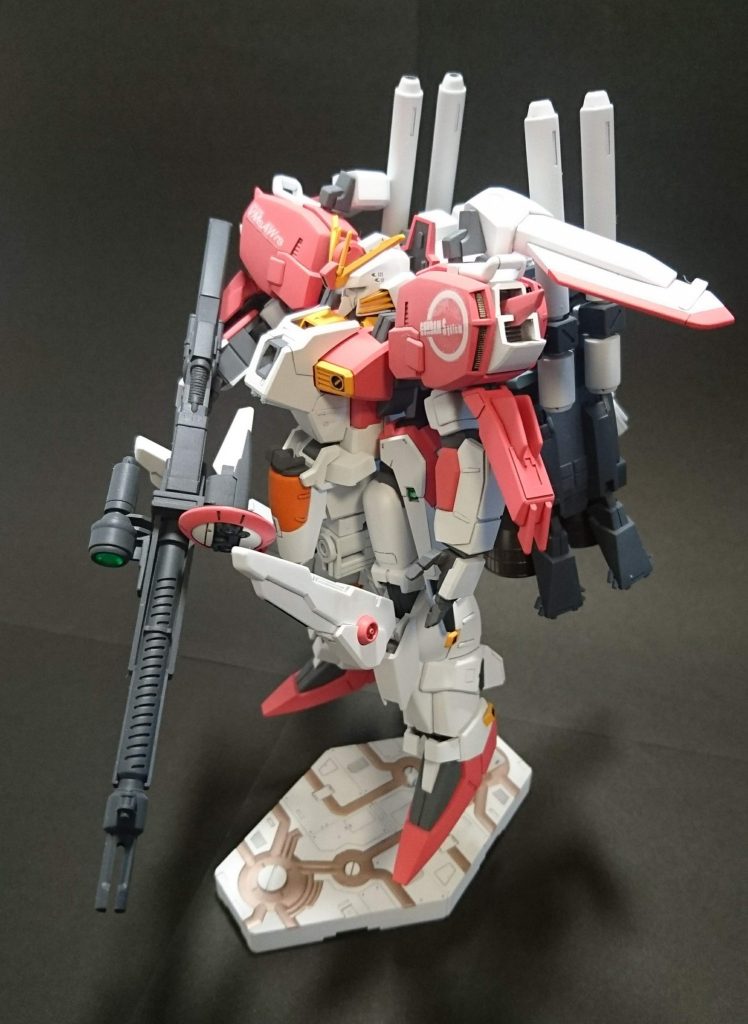 スマートガンのセンサーにも、WAVEのHアイズを取り付けています。
左手の平手は結構好みです。