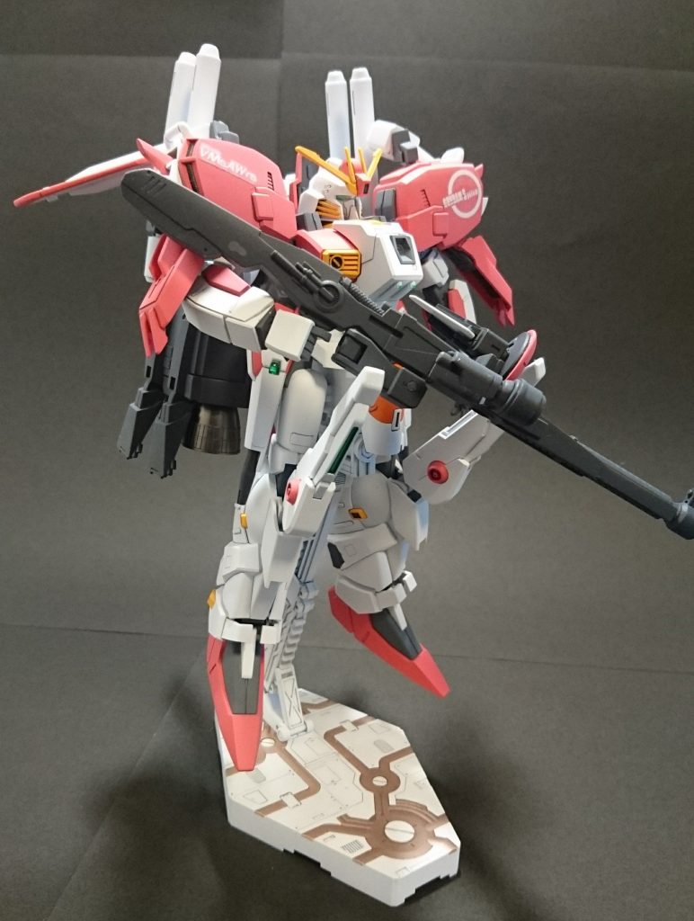 つま先を5㎜延長して尖らせました。
センチネルシリーズは尖ってなきゃいけない。