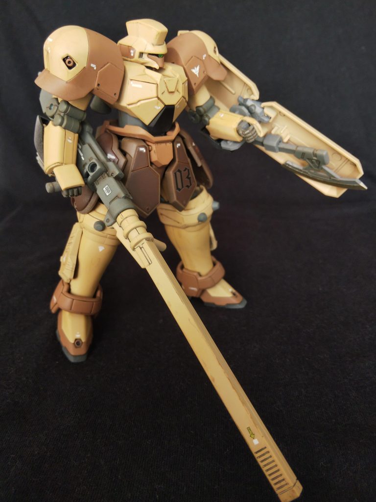 アックスはシールドに収納できます