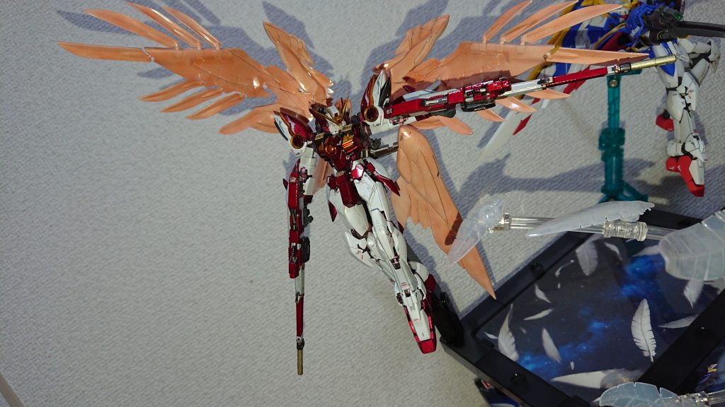ウイングガンダムゼロ(赤色塗装)–4枚目/制作者：プラモ会@大阪