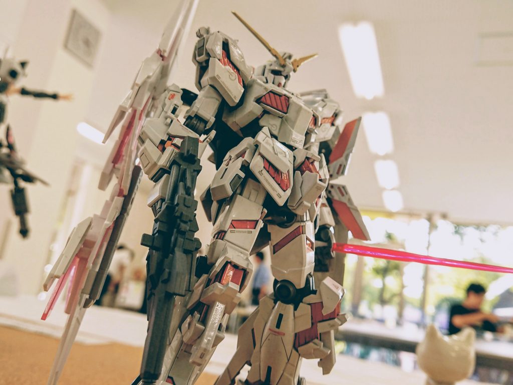ユニコーンガンダムの素立ちはやっぱりかっこいいですよね！