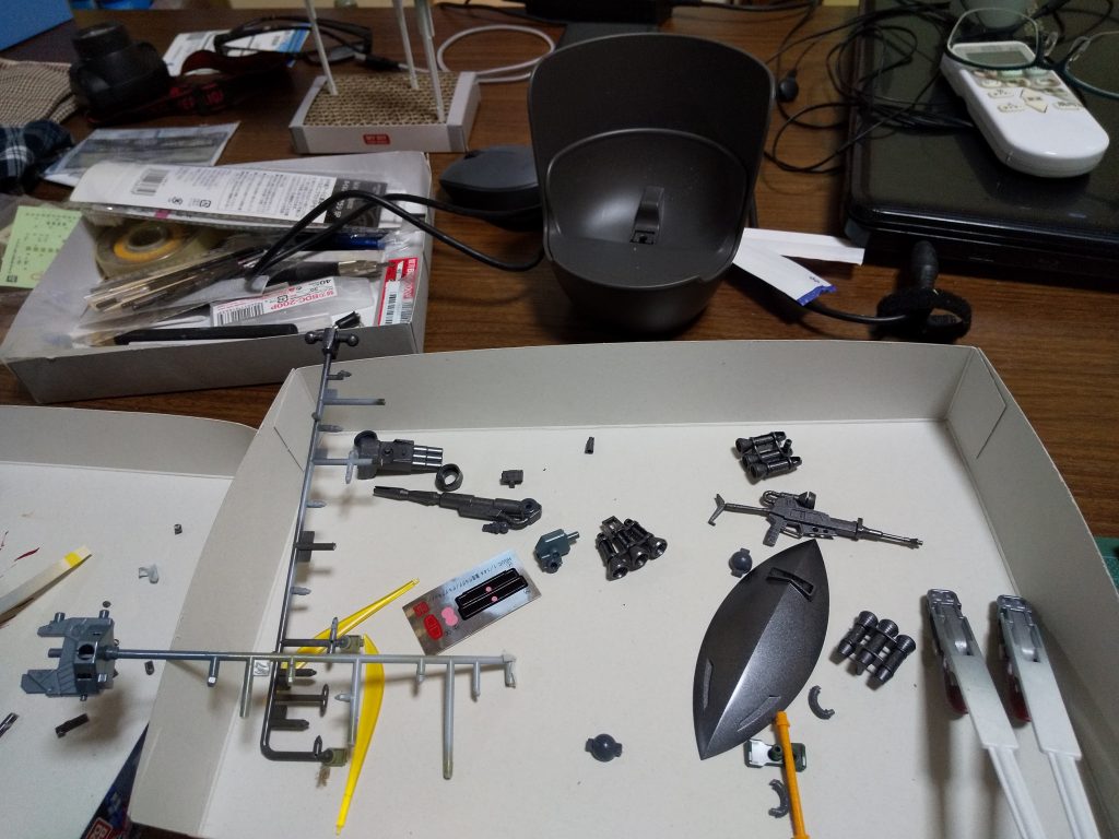 黒の部分は、メタルブラック。
カッコいい。