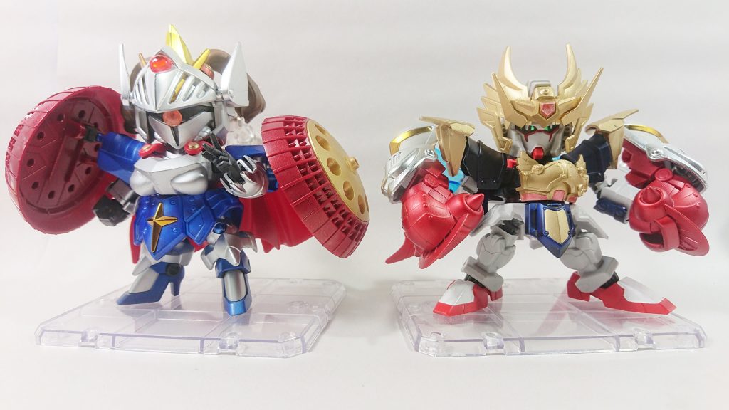 守護騎士ギャンヌとのツーショット。
シモンとギャン子の組み合わせがめっちゃツボなのでSDガンダム化して並べるという、*多分世界で自分ぐらいしかやってねぇだろうな!*という感じのアレです。
*最終話のブランコに並んで座ってる画本当好き。*