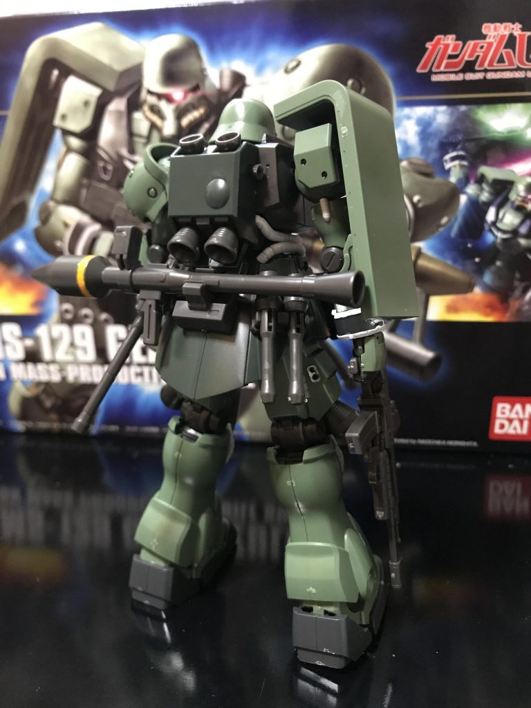 背面。塗装以外は普通に組んだだけなので、丁寧に組むことを意識しました。