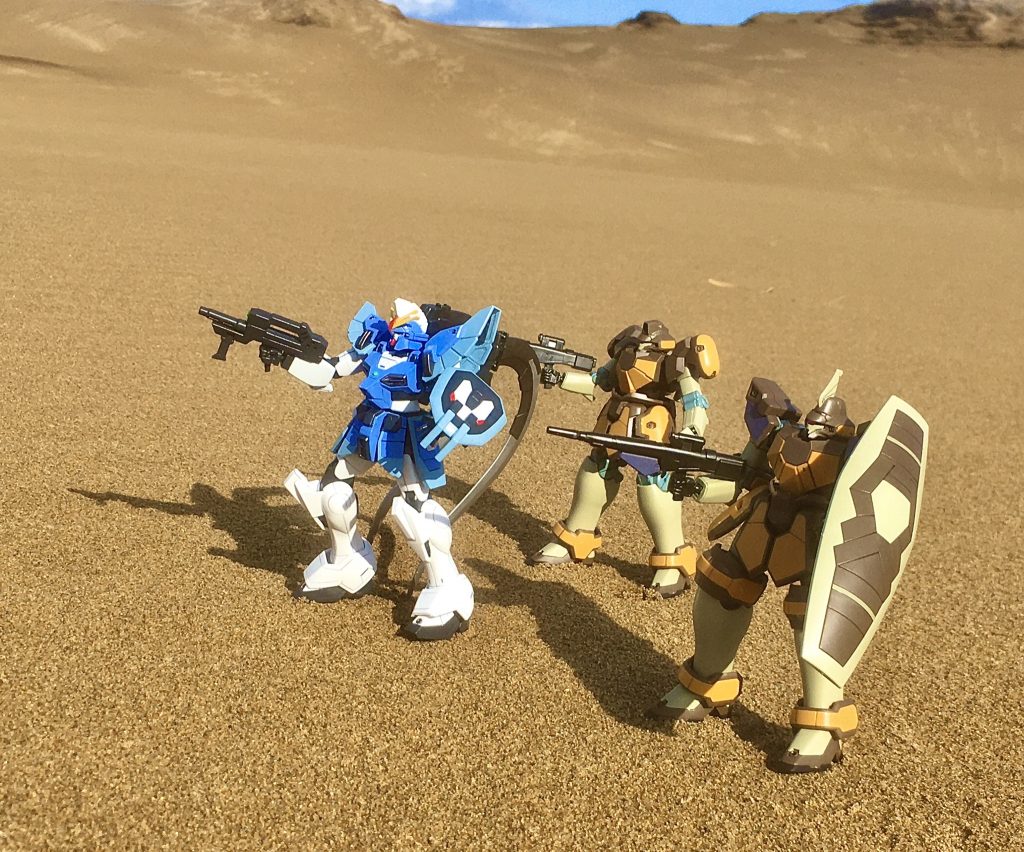 「行くよ、みんな！」
「ハッ！　カトル様」

マグアナック隊も2機だけ随伴してます。

流石に40機編成はとても作れないし持って来れないけど、こんだけ広大な鳥取砂丘ならやりがいがありそうですね。