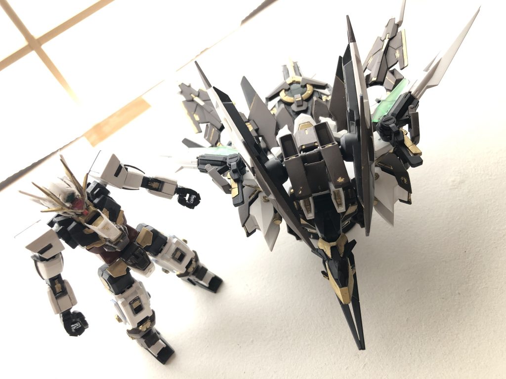 ダブルコアガンダム–2枚目/制作者：Oume Oume