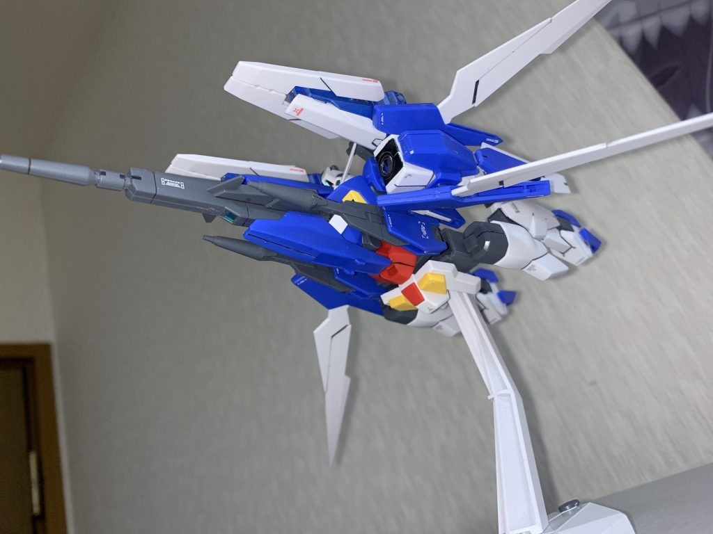 最後に斜め下から
AGE2は下から見ても問題ない可変機体なので安心して見れます