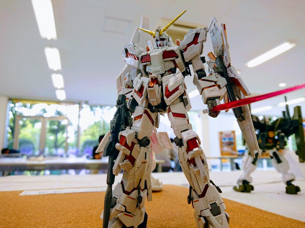 カメラの設定が暖色だったので素で撮った時のものです。