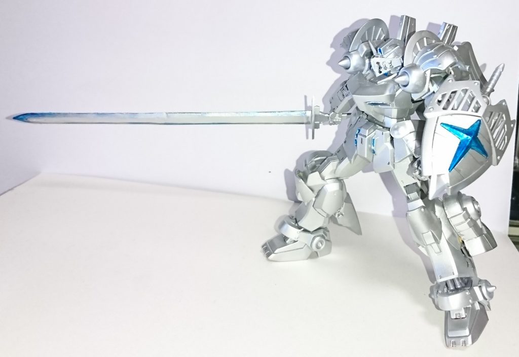 大剣　前回の蒼騎士のより少し長い