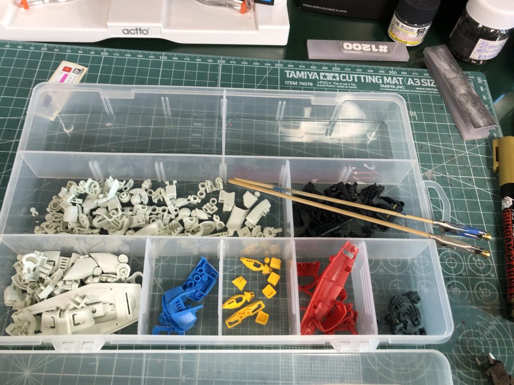 全切カットで組立