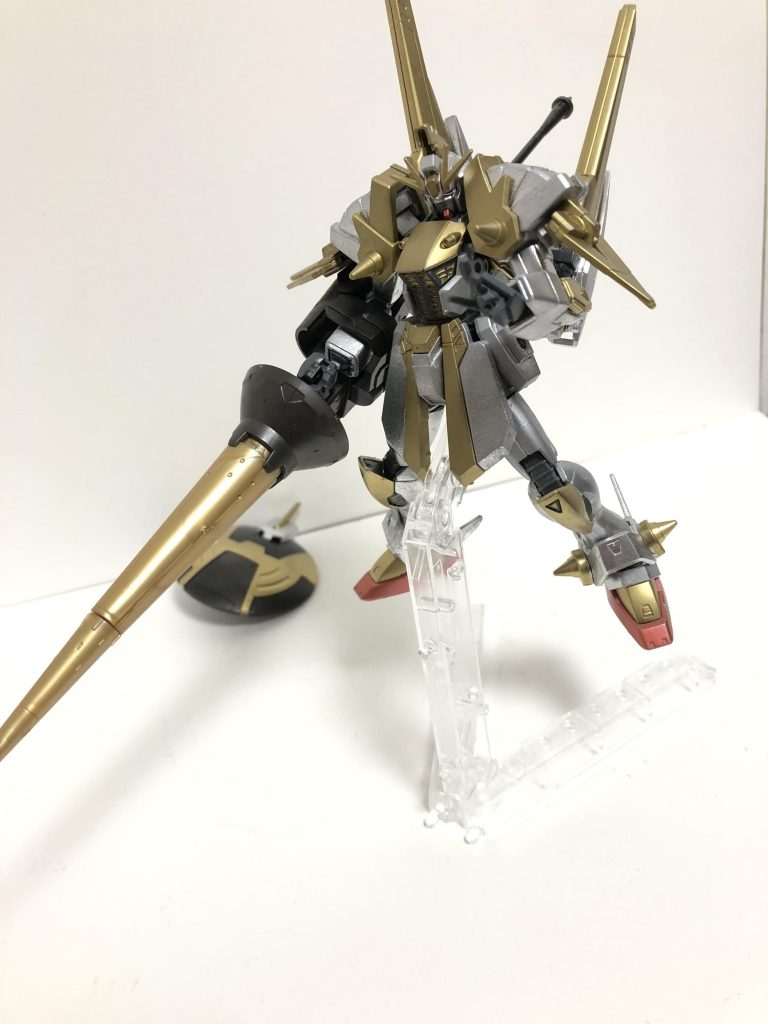 必殺の一撃。
大型ランス