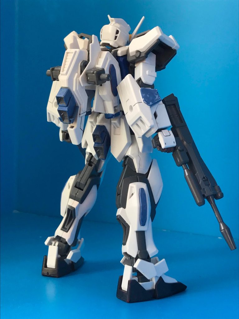 HGストライクの余剰パーツを上手く落とし込めないかを模索した結果。場所が場所だから分離飛行はしない。
3mm軸を追加したけど、ぶっちゃけ使ってない。