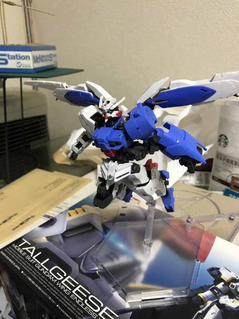 腰部と背部スラスターはバエル。
その他はアスタロトになります。