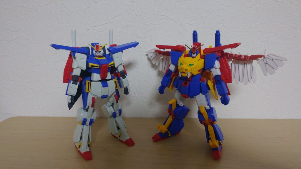 ベース機であるZZガンダムと一緒に