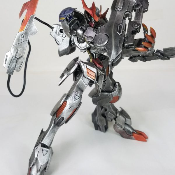 鋼鉄の、悪魔❗