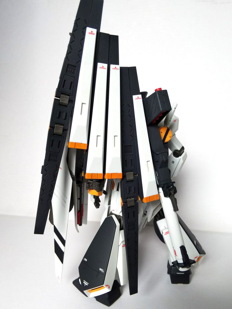 νガンダム（ヘビー・ウエポン・システム装備型）–3枚目/制作者：深鴫なゆ太